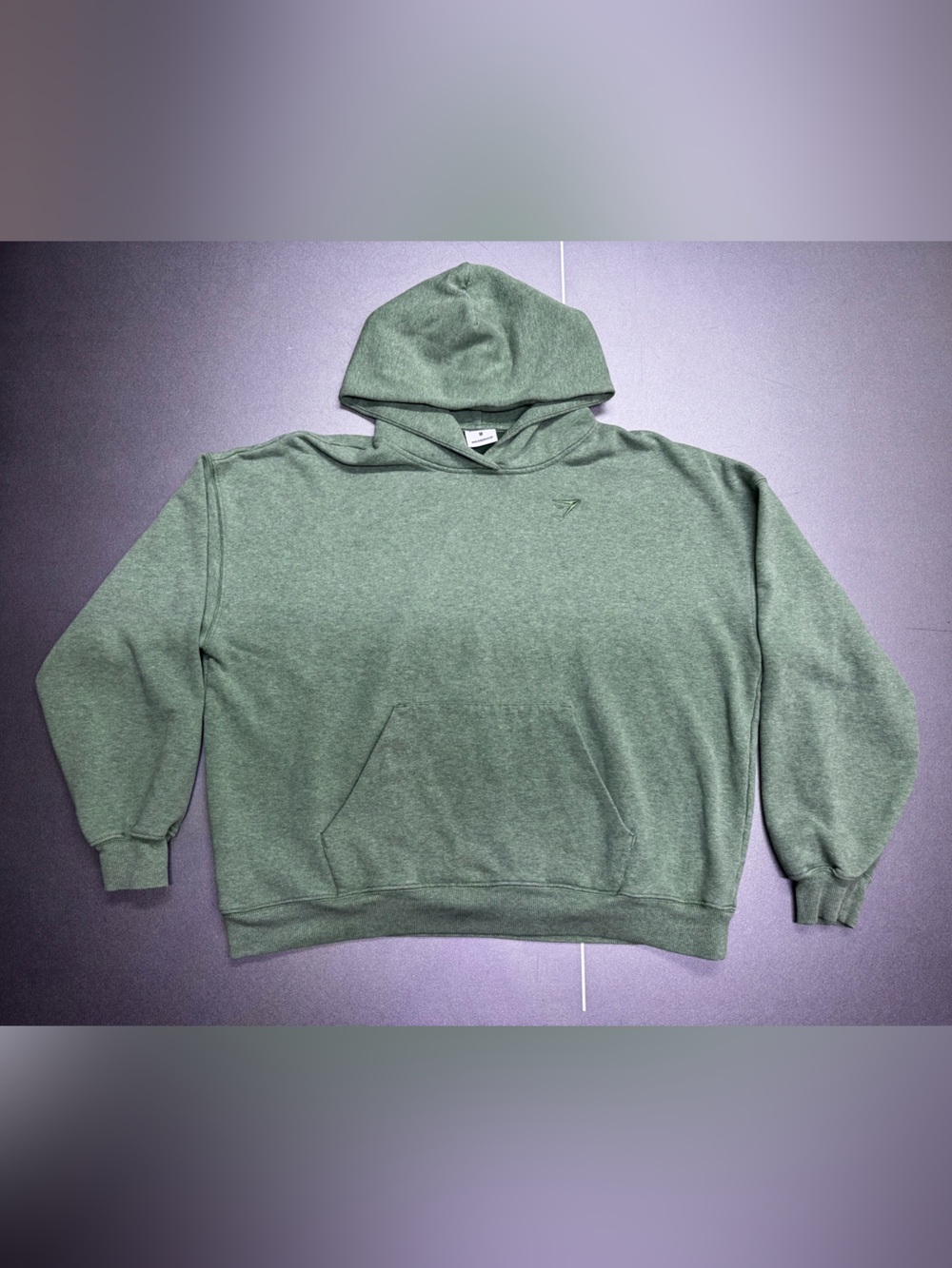 Gymshark Men’s Hoodie Green Pullover Kangaroo Pocket Cotton Blend Size M
